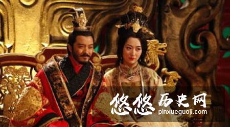 皇帝因没子嗣而烦恼，大臣知道后把小妾献给皇上