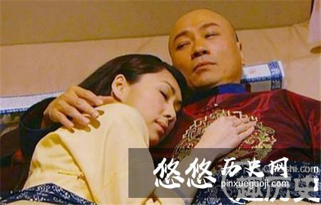 李莲英连夜从狗洞里爬出来 就为做这件事！