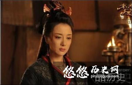 历史上虞姬是怎么死的？她是自刎而死的吗？
