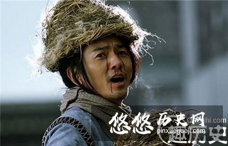 此女出生时手握八卦 预言3件事竟全部应验！