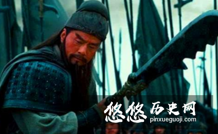 关羽来势汹汹逼得曹操想要迁都，为什么最后放弃了这个想法？