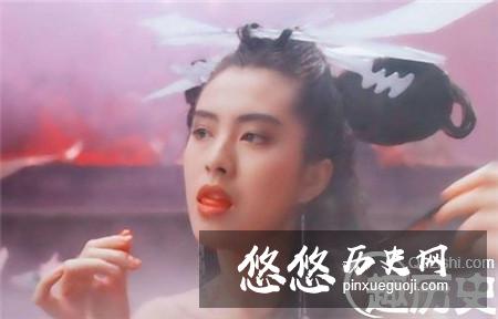 秀才赶考遇女尸 好心安葬后女鬼托梦告诉考题