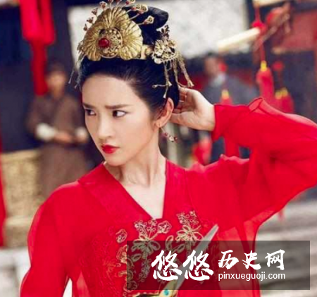 绝世美女东哥，刚出生就被预言“可兴天下，可亡天下”