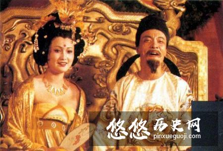 清朝夏天的时候那么热，皇帝妃子是怎么度过的？
