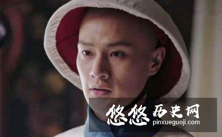 张廷玉为何落得“晚节不保”？究竟是谁把他推下了神坛？