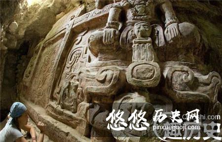 神秘！揭秘玛雅神庙竟然发现了"巨脸"石刻